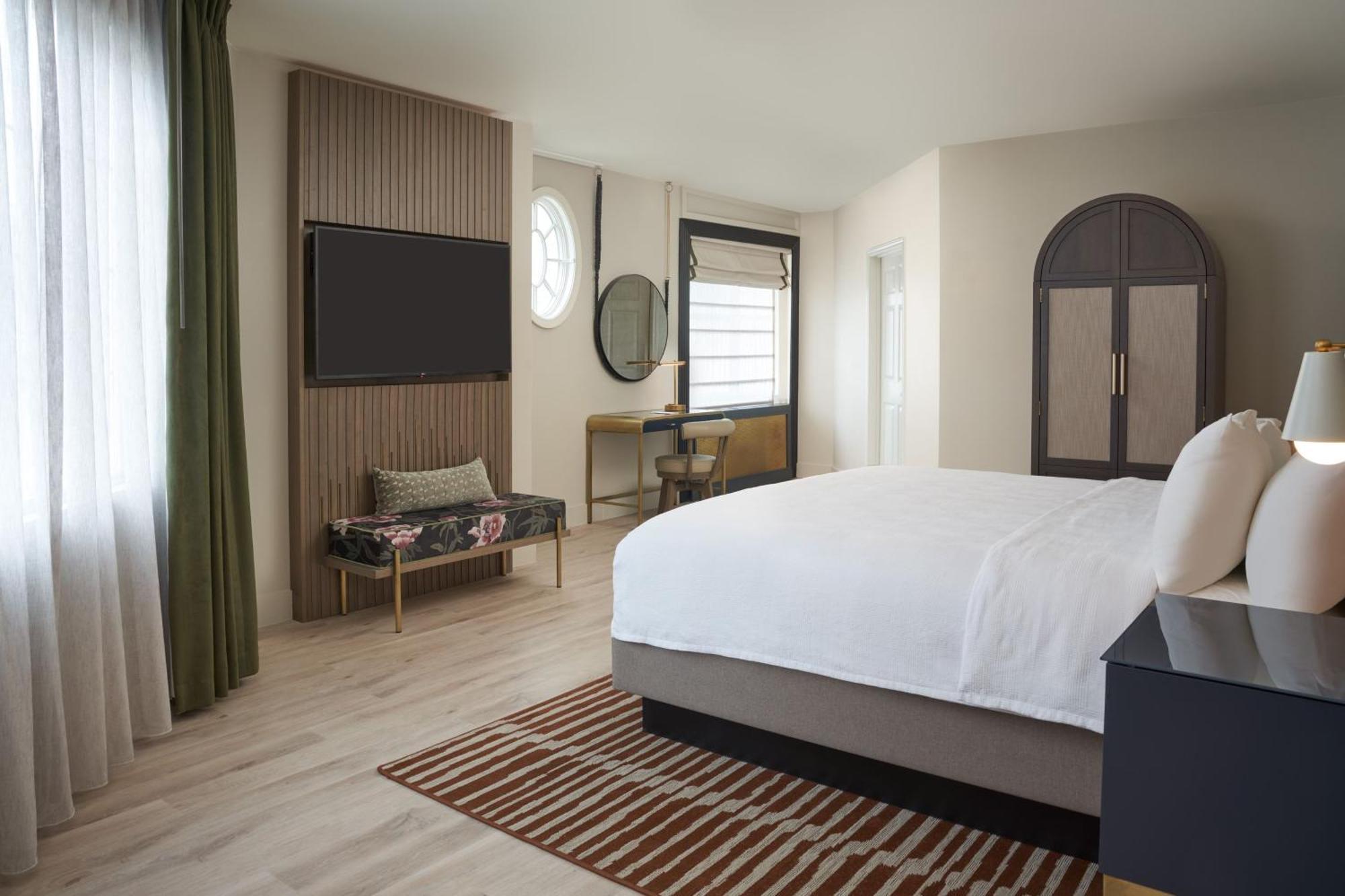 Hotel Vesper, Houston, A Tribute Portfolio